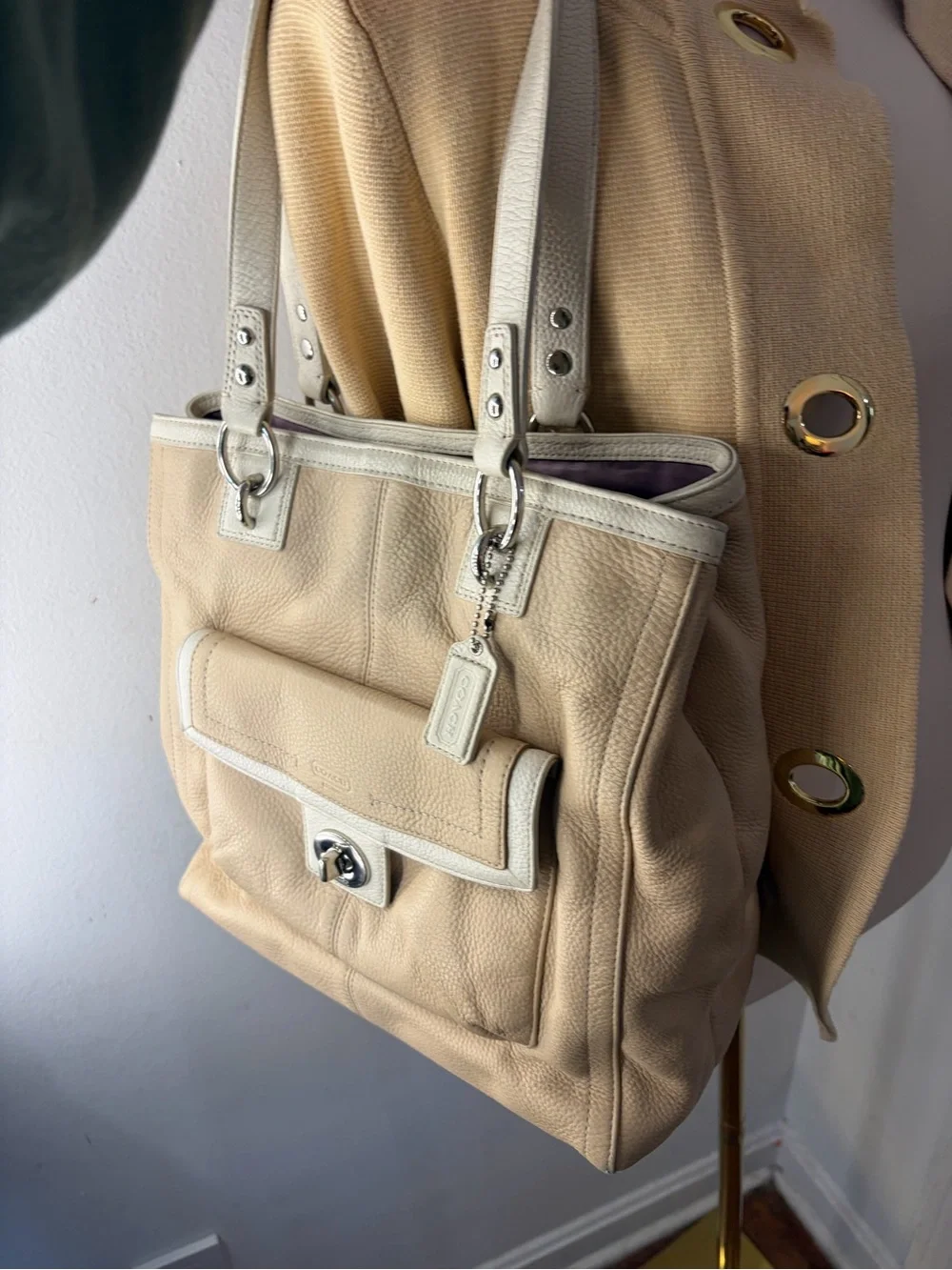 Vintage Coach Penelope Beige Leather Tote Shoulder Bag with Cream School Bag